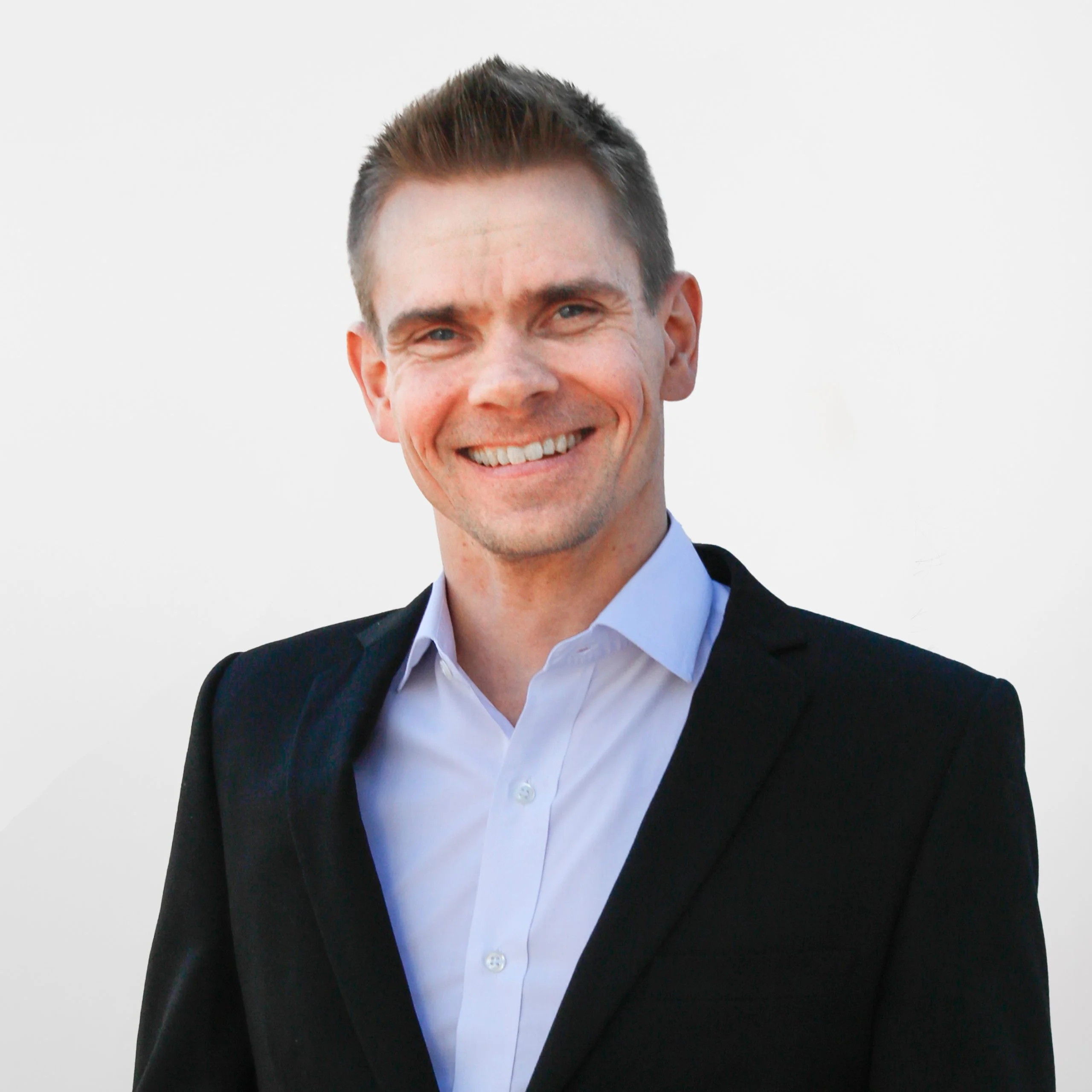 Mikko yhteystietokuva scaled